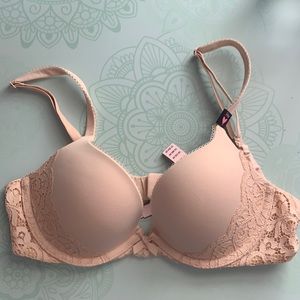 Victoria’s Secret Push Up Bra 34B